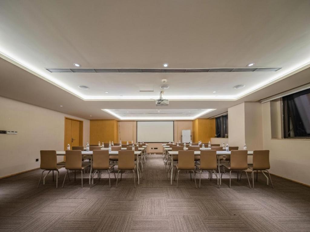 Ji Hotel Chengdu Global Center Esterno foto